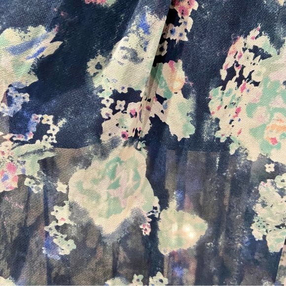 BCBGeneration Chiffon Floral Maxi Dress Half Sleeves Round Neck Back Zipper - Picture 9 of 14